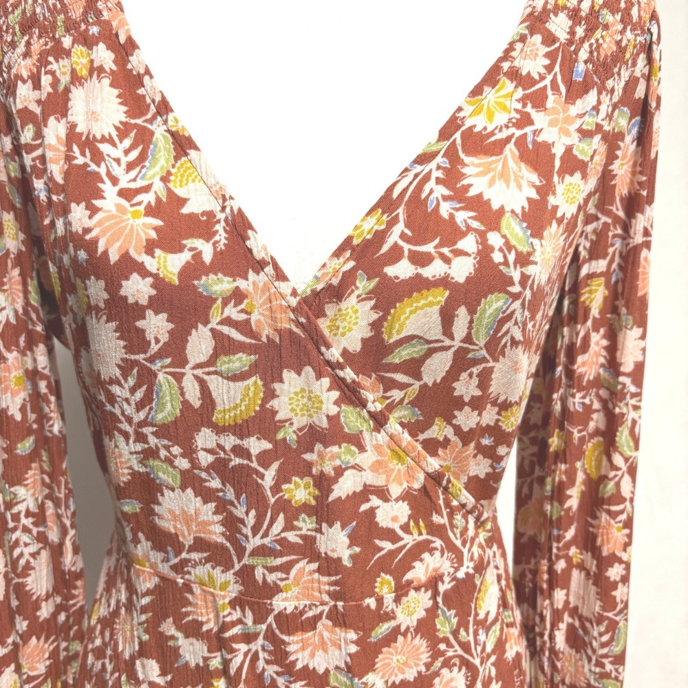 Billabong Wrap Dress Red Clay Crinkle Floral Blouson Sleeve Boho Cottage Party M - Picture 4 of 12